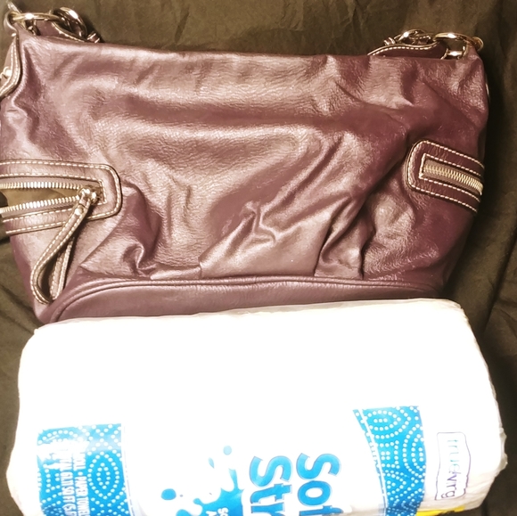 Rosetti Purse - Picture 6 of 13